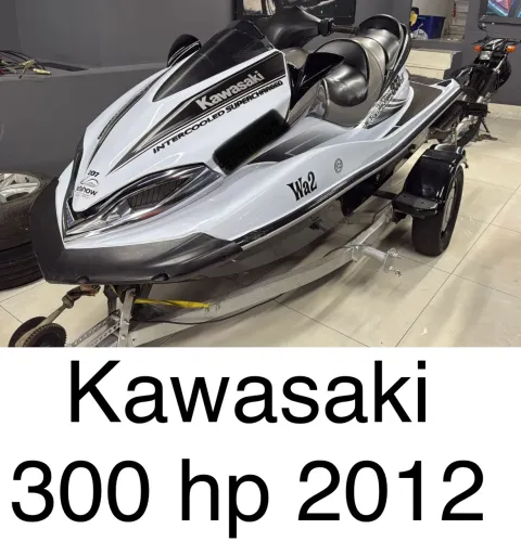 Jet ski Kawasaki ultra 300 lx 2012