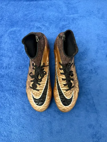 Chuteira Nike Hypervenom Phantom II FG - Profissional 