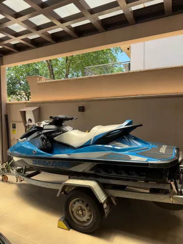 Jet ski Sea Doo GTI 130 SE 2019 69h com som + carretinha 