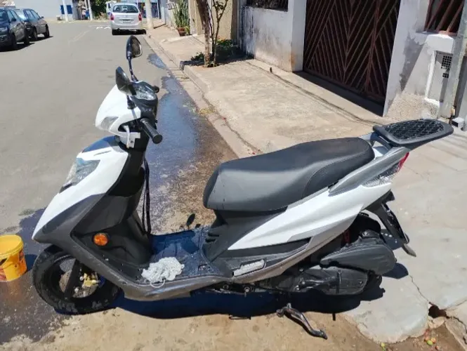 LINDY 125CC 2023/2024