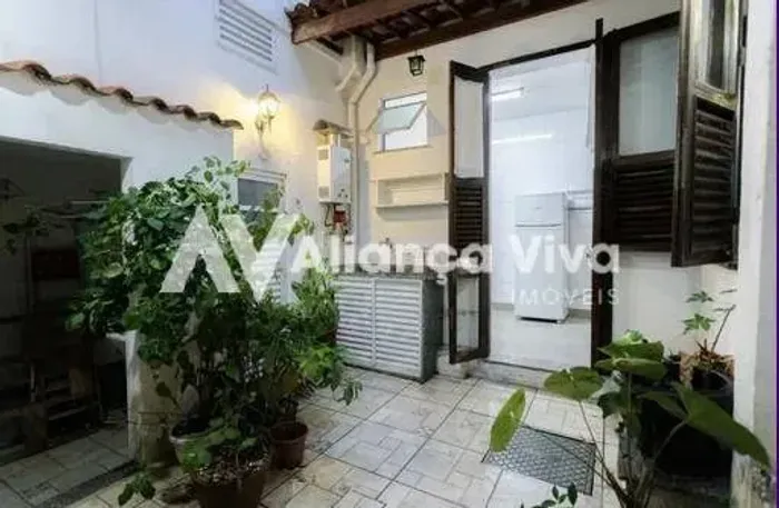 Glória | Casa 3 quartos