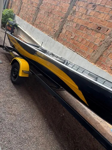 BARCO COM CARRETINHA NOVO 