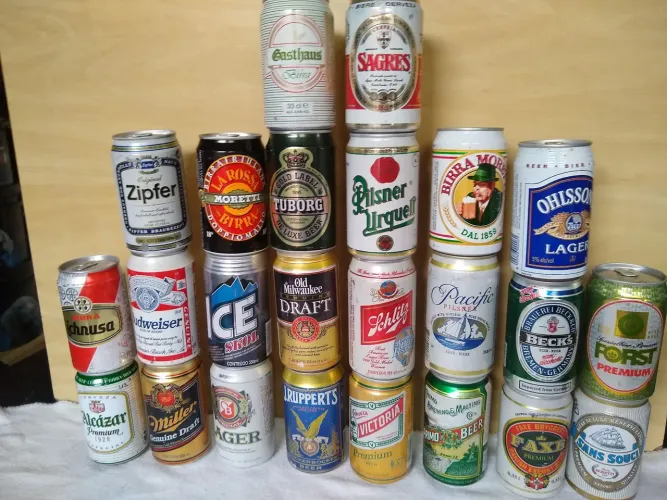 Coleção 24  latas cheia cerveja importada 