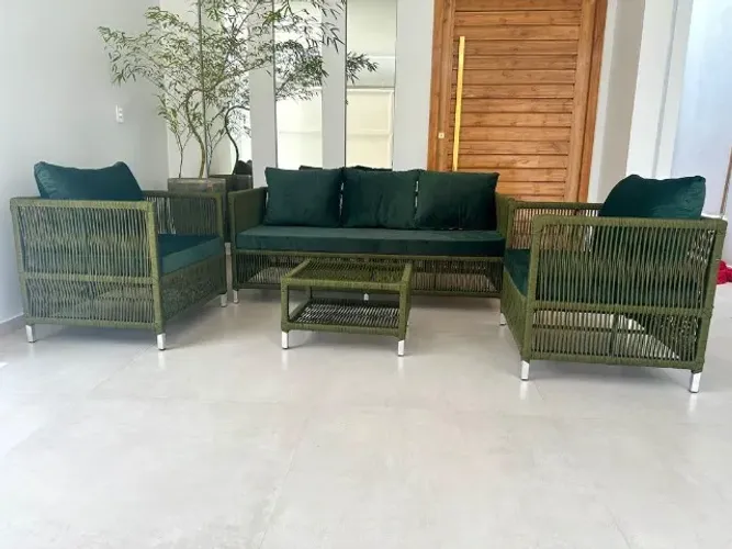 CONJUNTO DE SOFÁ ITÁLIA