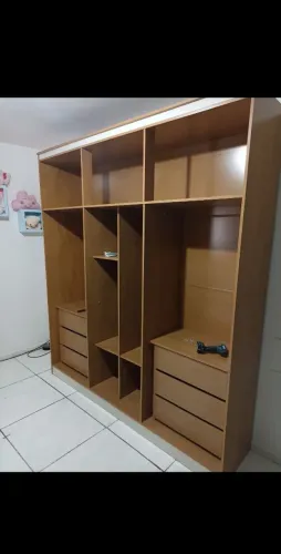 pequenos carretos e desmontagem e montagem de móveis