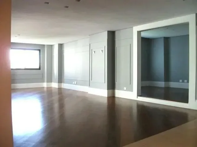 Apartamento em condomínio clube na Chacara Flora