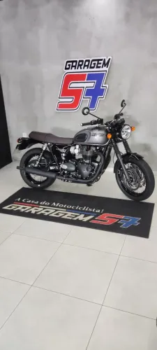Triumph Bonneville T120 Black - 2025 