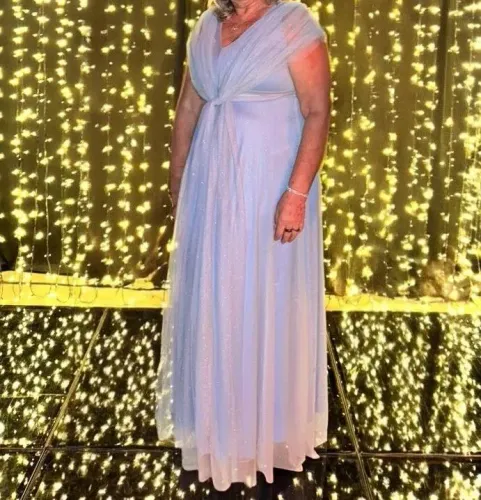 Vestido Longo Azul Claro Elegante