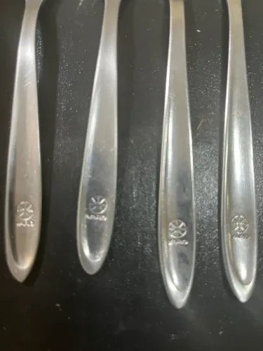 Talheres Garfos e Colheres da Varig para colecionador.