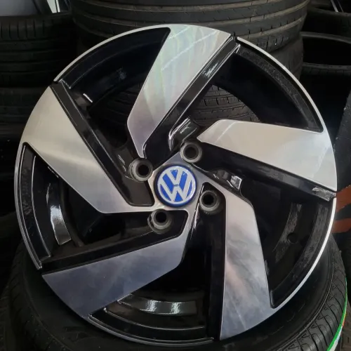 Jogo de rodas novas aro 15 4x100 réplica Volkswagen Golf GTI