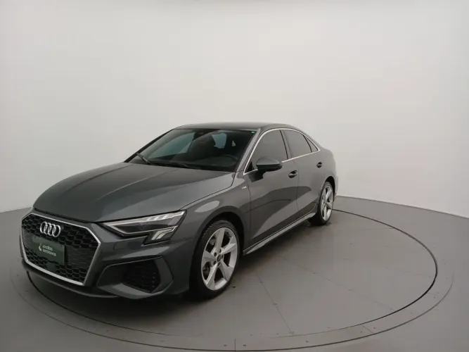 Audi A3 Sedan S-line 2.0 TFSI S-tronic 2023