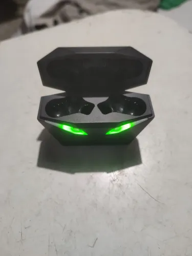 ESTOJO para fone GAMER, usado, bom .