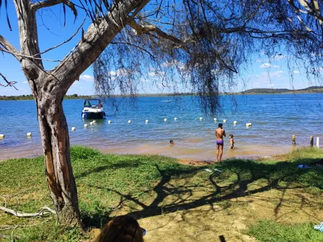 Casa 3 suíte no cond. Riviera do Lago Corumbá IV Abadiânia R$ 700mil 