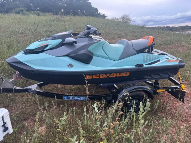 Jetski seadoo - wake 170 2024. 4Horas de uso 