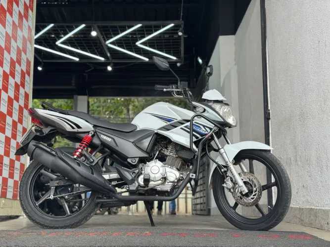 YAMAHA FAZER 150cc 2014 SED | DISPONÍVEL 