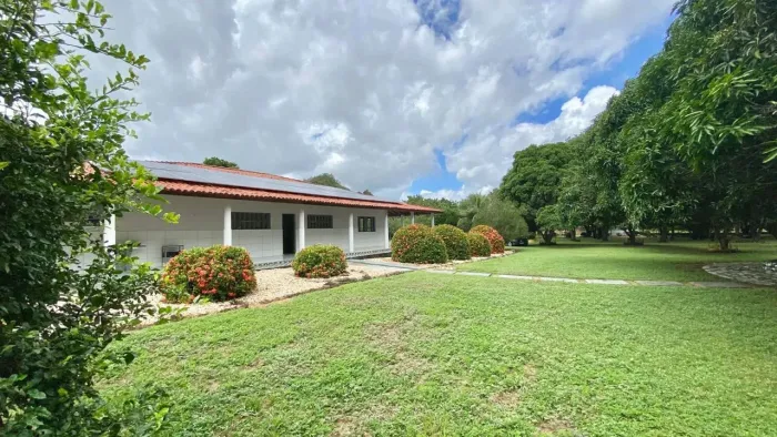 Sítio na Usina Santana com 04 suites e Energia Solar