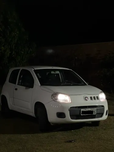 Fiat Uno Vivace 1.0 EVO Fire Flex 8V 3P 2015