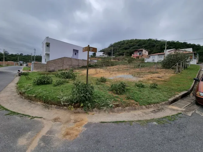 Lote 200m Caeté MG
