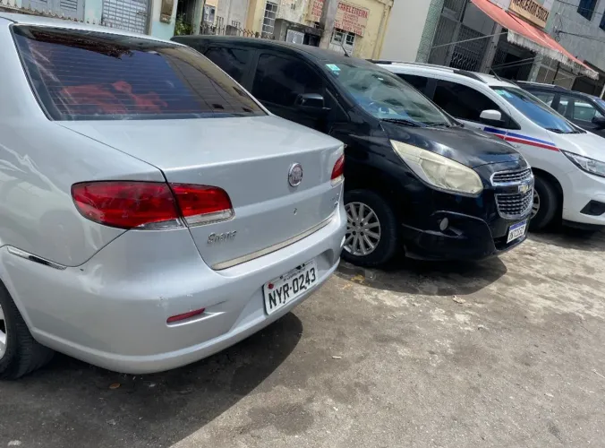Fiat Siena Essence Dualogic 1.6 Flex 16V 4P 2011
