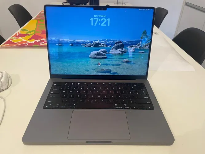 MacBook Pro 14?