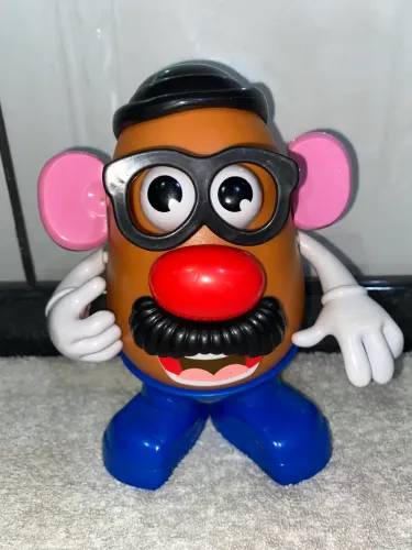Boneco Sr. de batata. Playskool hasbro