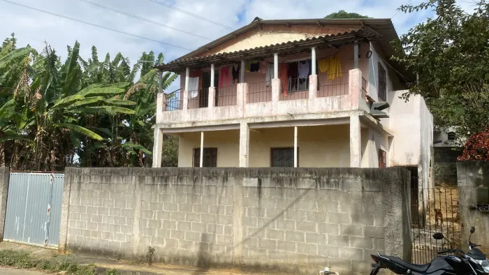 Casa a venda em Novo Horizonte - Cariacica 