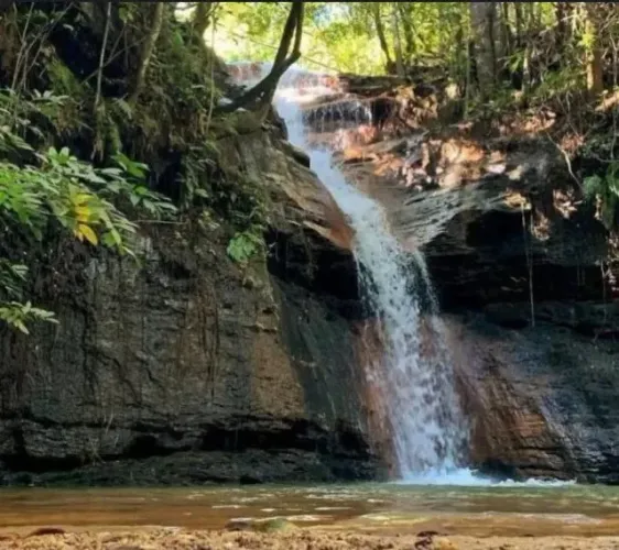 Chácara 1.000m², Acesso Cachoeira do Éden, Parcelado, Já Com Energia, Aragoiânia