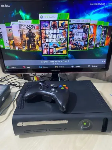 Xbox 360 Fat Destravado RGH3 + 1 controle original + 40 jogos!