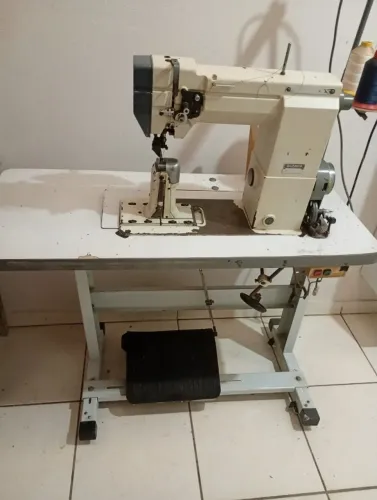 Máquina de Pesponto Triplo Transporte Lanmax