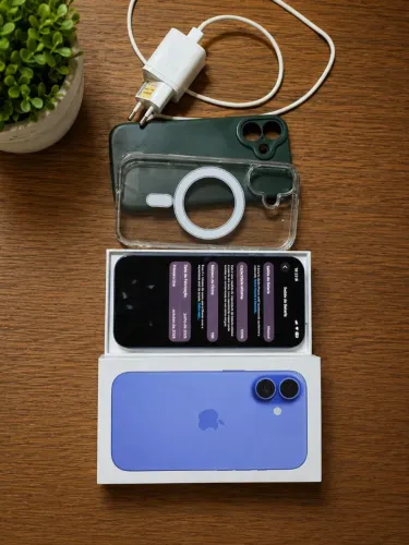iPhone 16