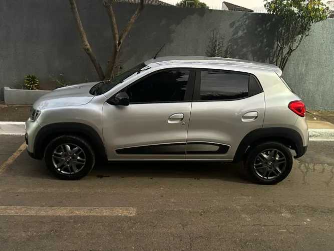 Renault Kwid Intense 1.0 Flex 12V 5P Mec. 2019