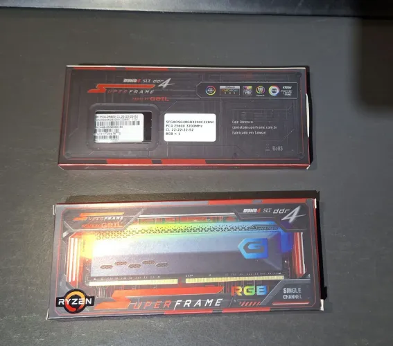 Memória RAM 16GB 3200MHZ (2x8GB de RAM) SuperFrame Usada