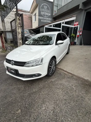 Volkswagen Jetta Highline 2.0 TSI 16V 4P Tiptronic 2013