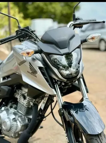 Moto a venda