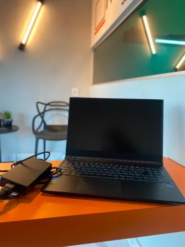 Notebook Avell Gamer i5-11400H RTX 3050 (PLACA MÃE QUEIMADA)