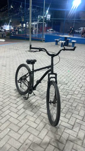 Caloi vulcan, freio tipo mt200 bike tá boa só pegar e ser feliz 