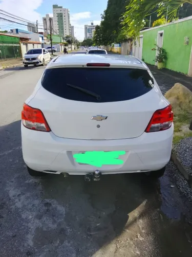 Chevrolet Onix JOY Hatch 1.0 8V Flex Mec. 4P 2018