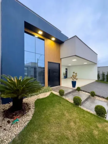 Casa à venda em Rio Verde com acabamento moderno, armários, churrasqueira, piscina e 3 suí