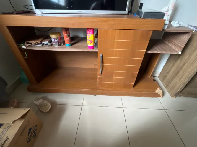 Rack de MDF marrom