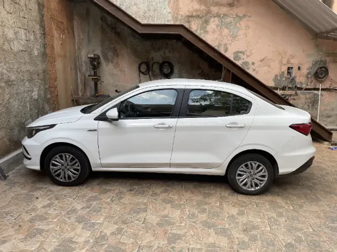 Fiat Cronos Drive 1.3 8V Flex 2020
