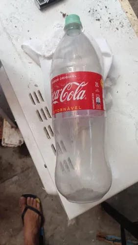 15 garrafas vazias retornáveis de 2litros