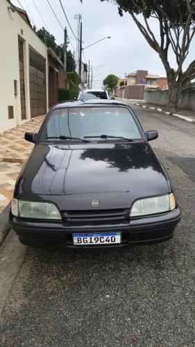 Chevrolet Monza Classic SE 2.0 /mpfi E EFI 2P E 4P 1992