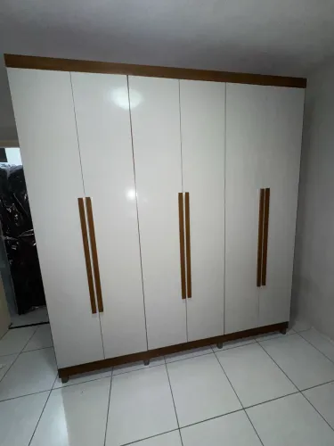 Guarda roupa casal