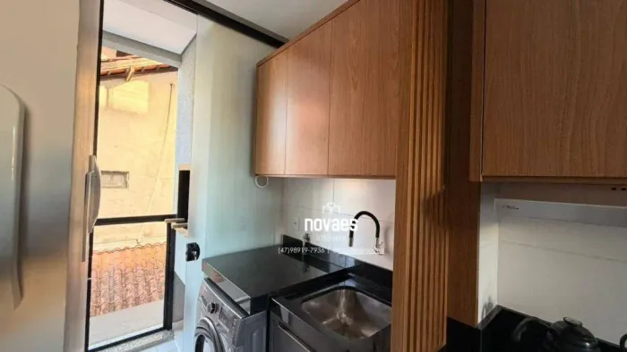 Apartamento com 2 dormitórios à venda por R$ 389.000 - Costa e Silva - Joinville/SC