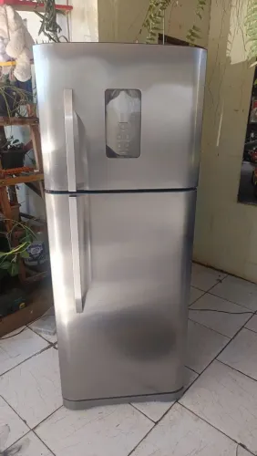 Geladeira inox fros free