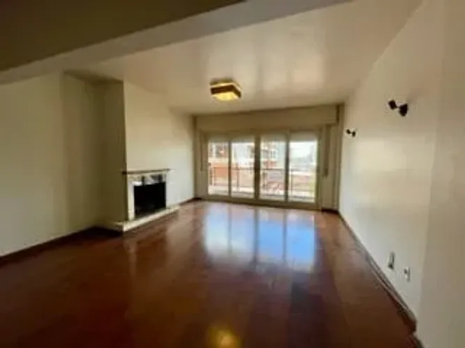 OCULTO Apartamento à venda no Edifício Dona Cecília, Centro - com 220 m², 4 quartos (sendo