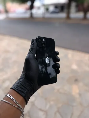 iPhone 14 troco por Samsung S25, S25FE, dependendo volto diferença pego S24 um no outro 