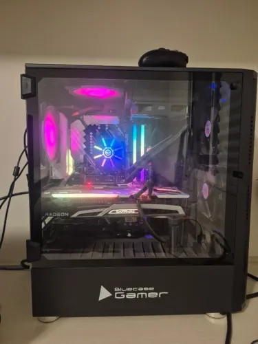 PC Gamer - R7 3800X / Sapphire RX 6700XT / 16gb / SSD / Watercooler / +