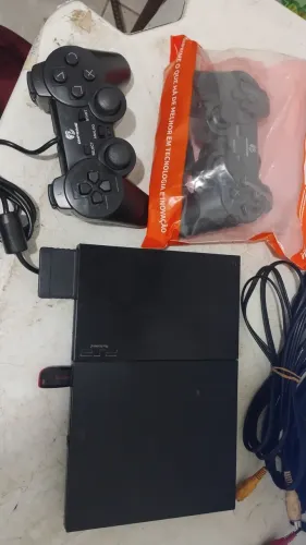 Playstation2 jogos no pendriver aceito cartão 4x de 102$