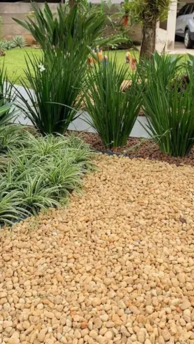 Pedras para Jardim (Seixos para Garden, saco 15kg)